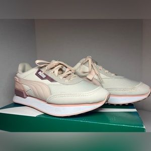 Puma Future Rider Tones Wn's marshmallow-cloud pink/rose (read Description)￼